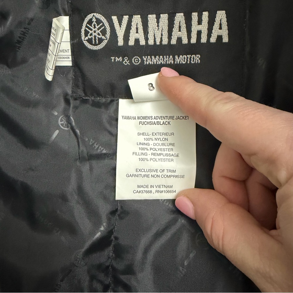Yamaha Women’s Vibrant Pink Snowmobile Winter Jacket-size 8 *NEW w tags* - Picture 9 of 10